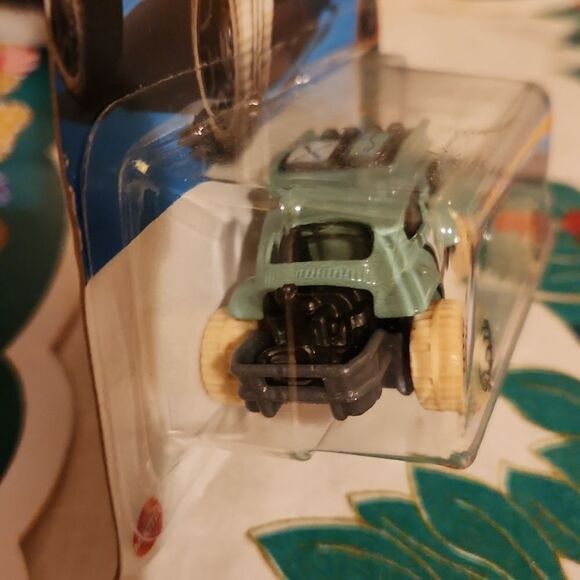 Volkswagon Baja Bug 2021 Hot Wheels Car NIP - Picture 5 of 8